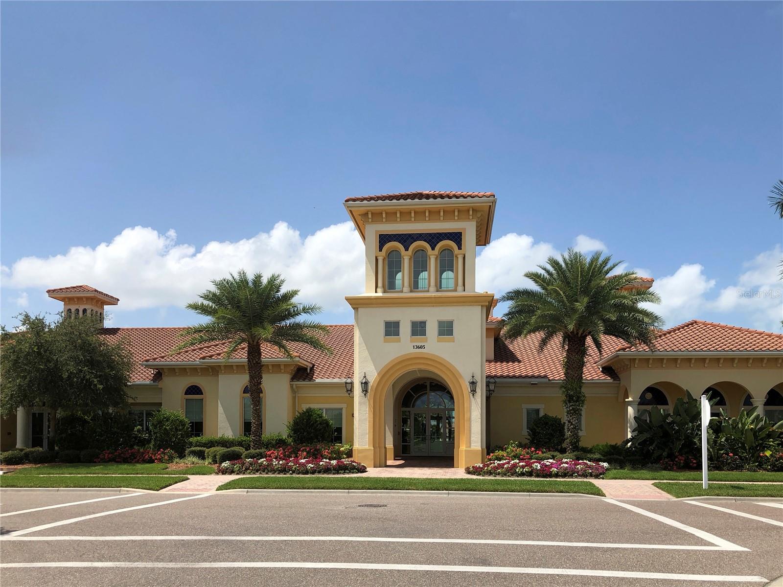 Image 48 of 74 For 13430 Bastiano Street