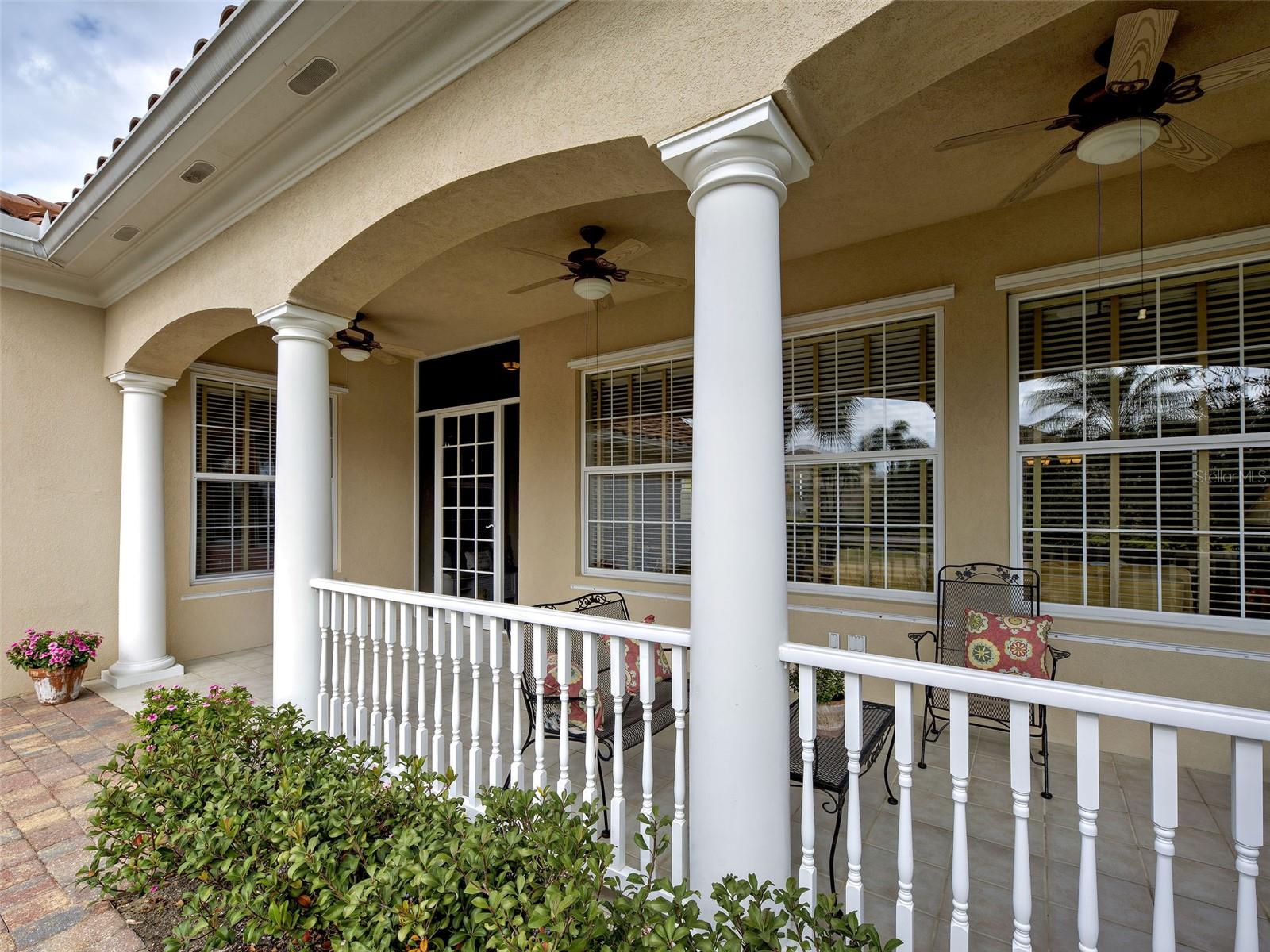 Image 6 of 74 For 13430 Bastiano Street