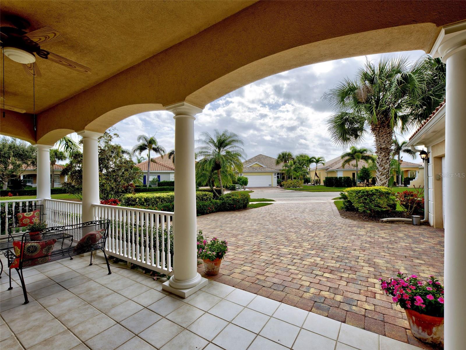 Image 7 of 74 For 13430 Bastiano Street