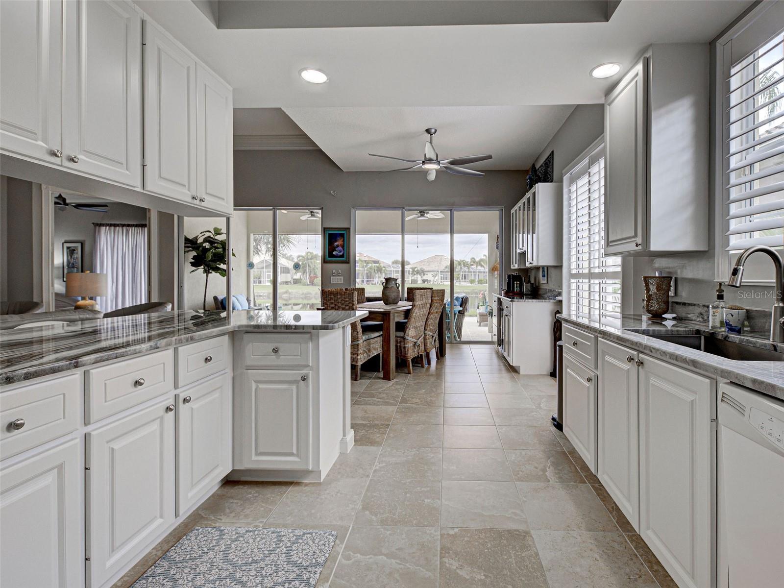 Image 14 of 70 For 13424 Coluccio Street