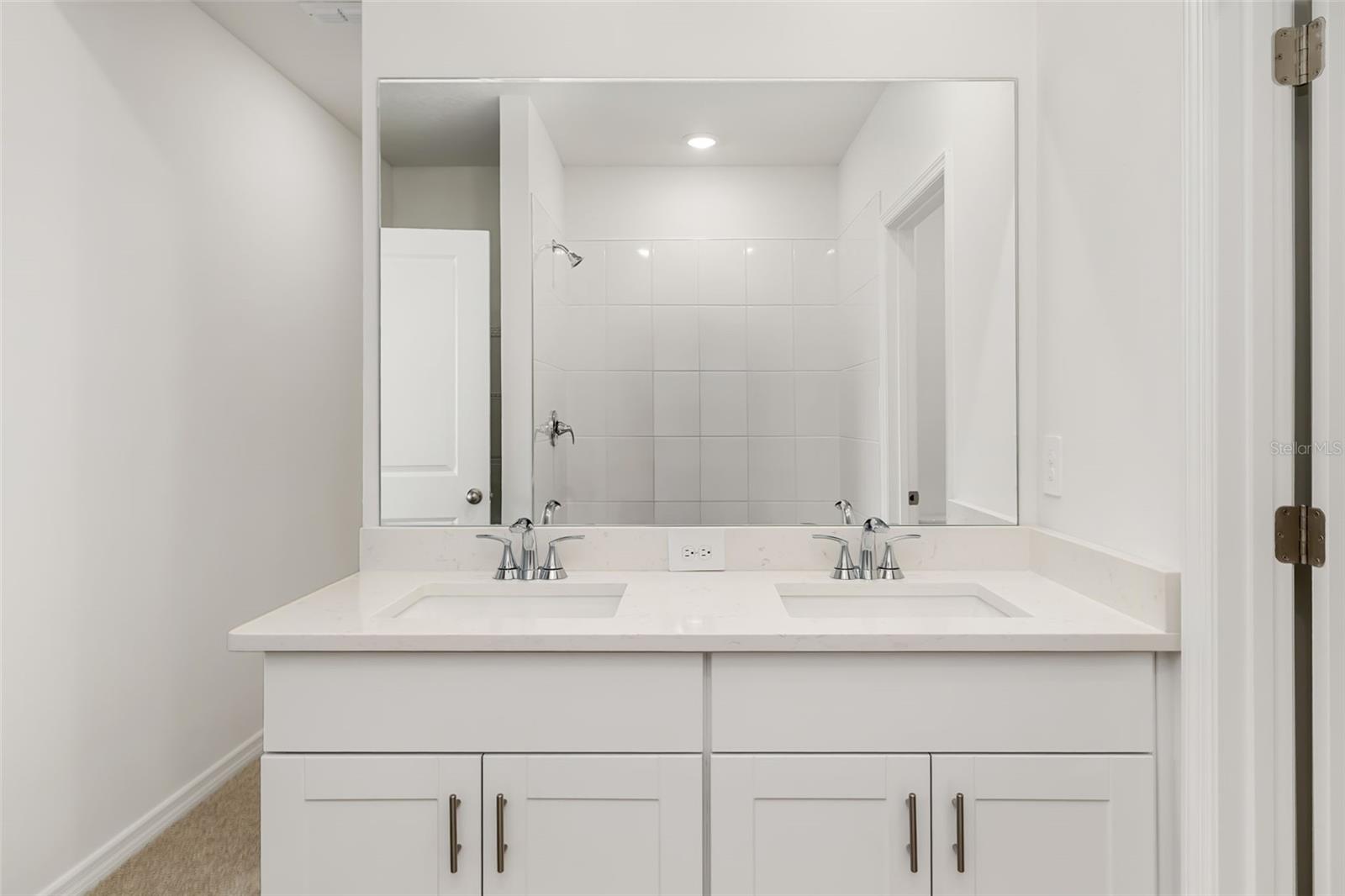 Image 18 of 53 For 11313 Bellewood Terrace