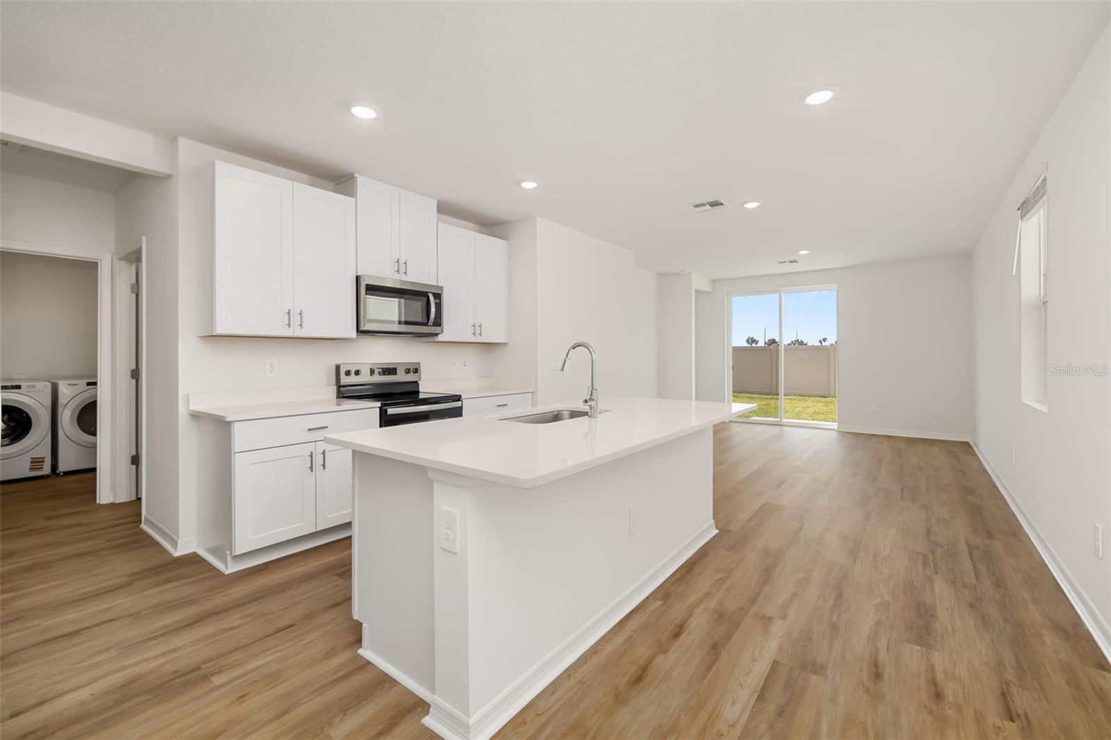 Image 33 of 53 For 11313 Bellewood Terrace