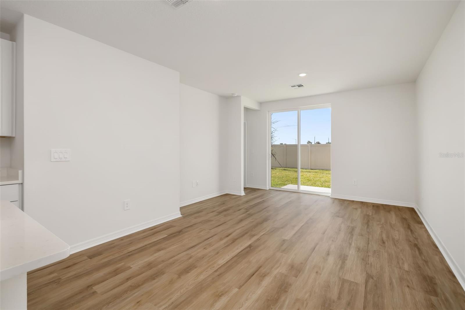 Image 7 of 53 For 11313 Bellewood Terrace