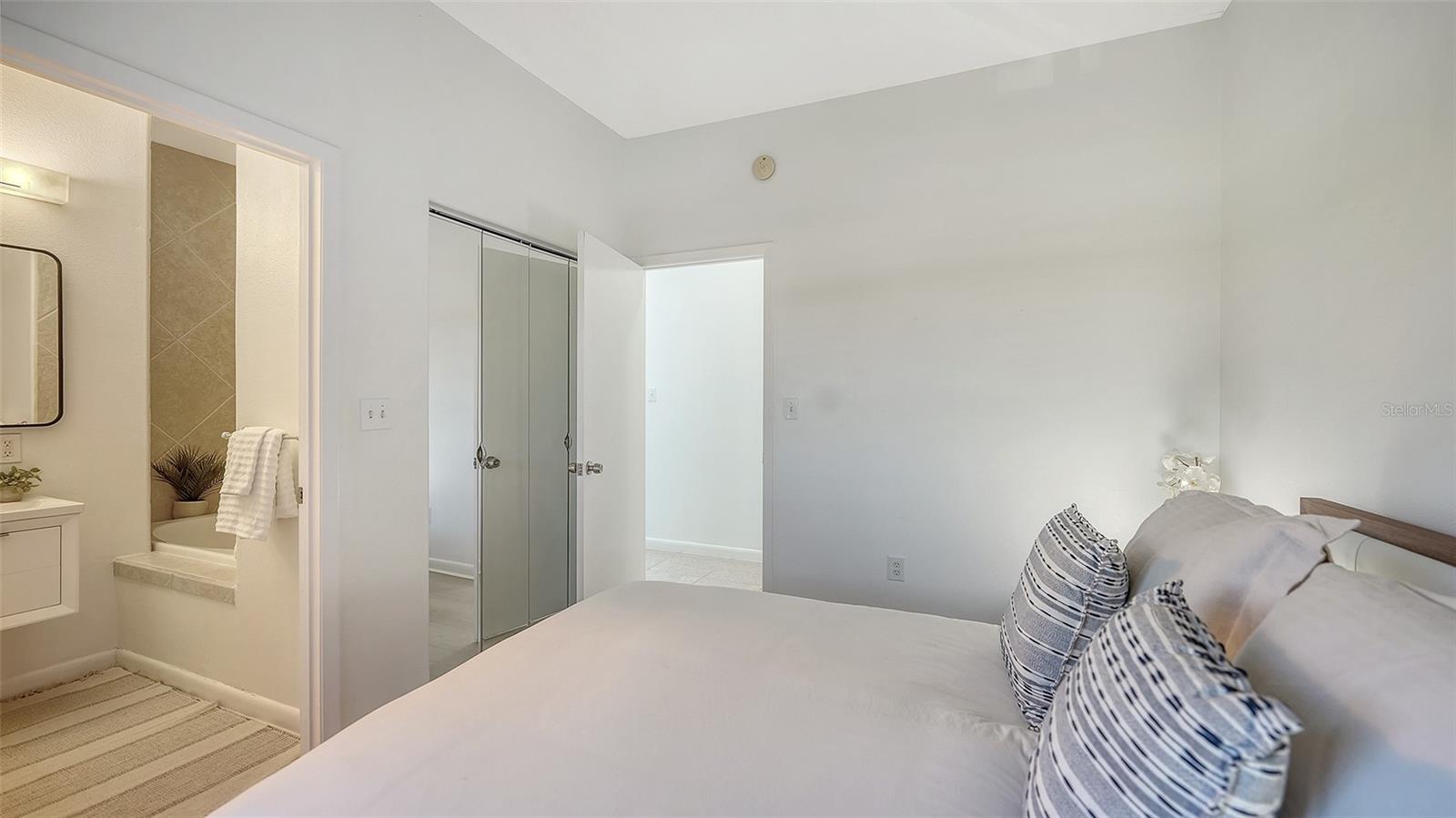 Image 15 of 38 For 1168 Westway Drive