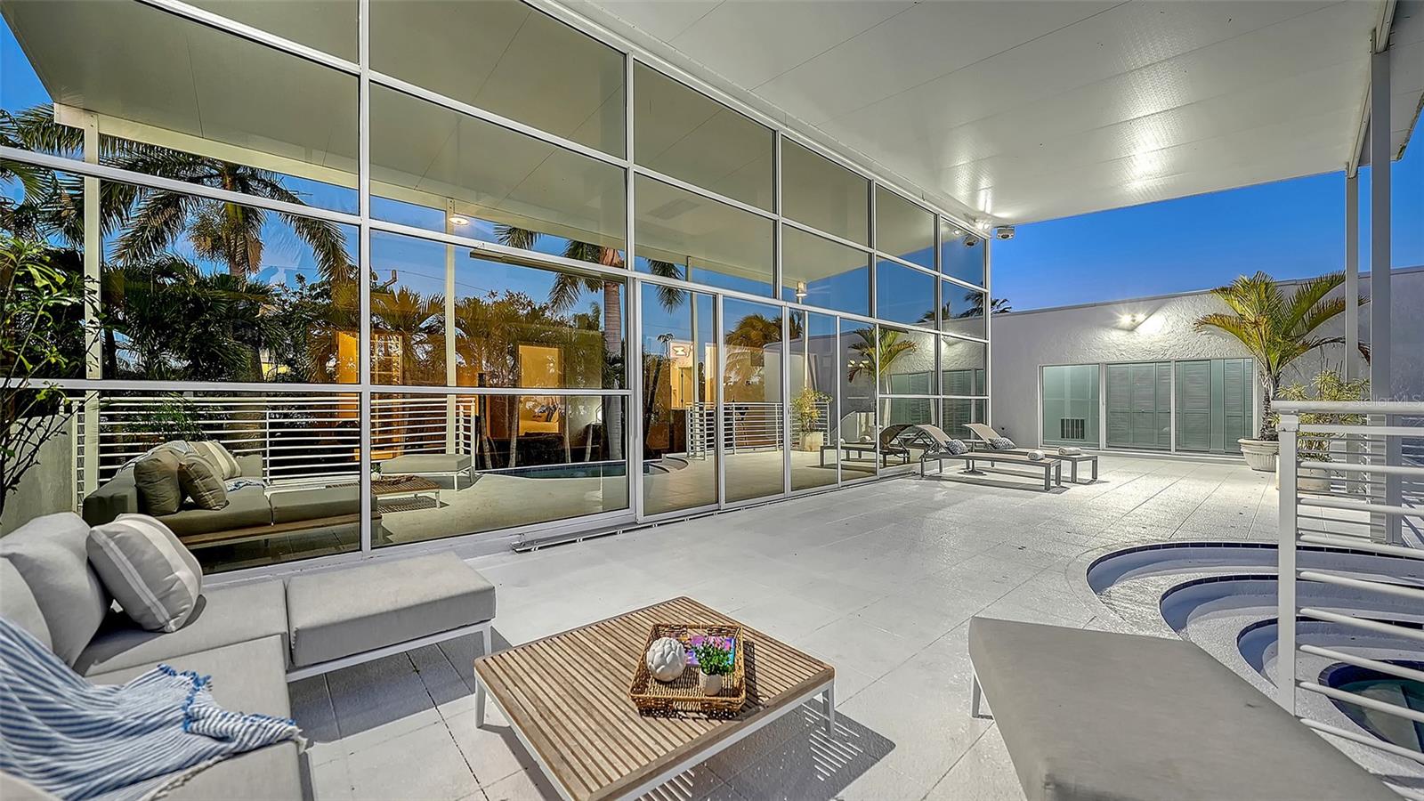 Image 25 of 38 For 1168 Westway Drive