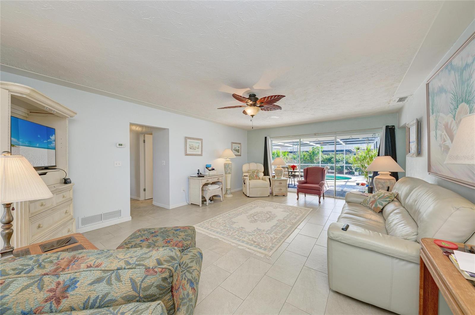 Image 11 of 43 For 3040 Tyrone Lane