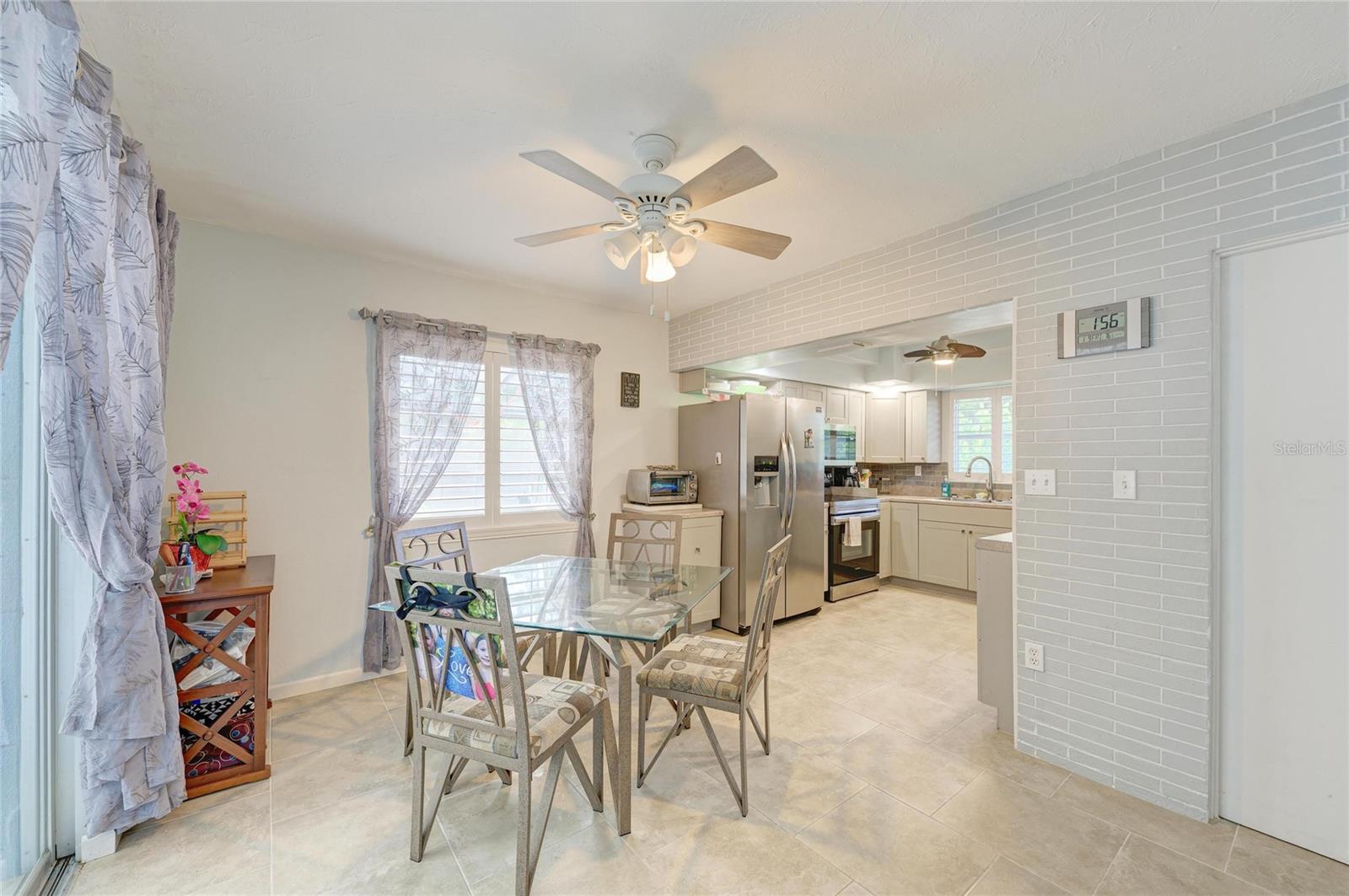 Image 16 of 43 For 3040 Tyrone Lane