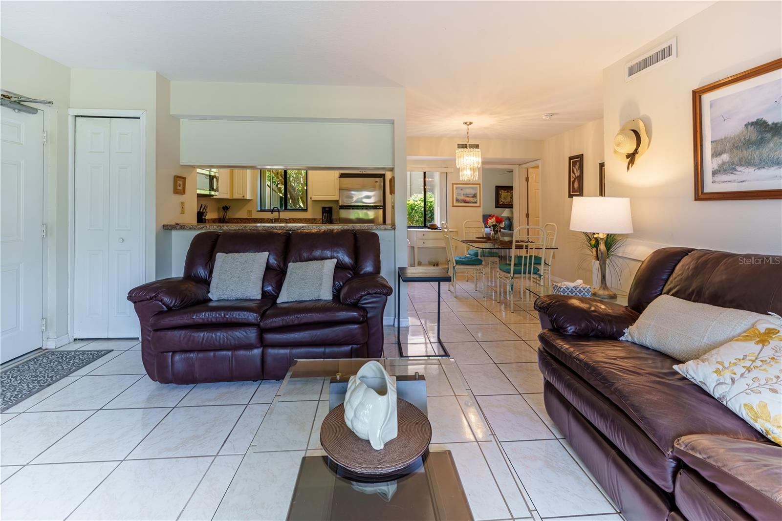 Image 4 of 25 For 5685 Ashton Lakes Drive 5685