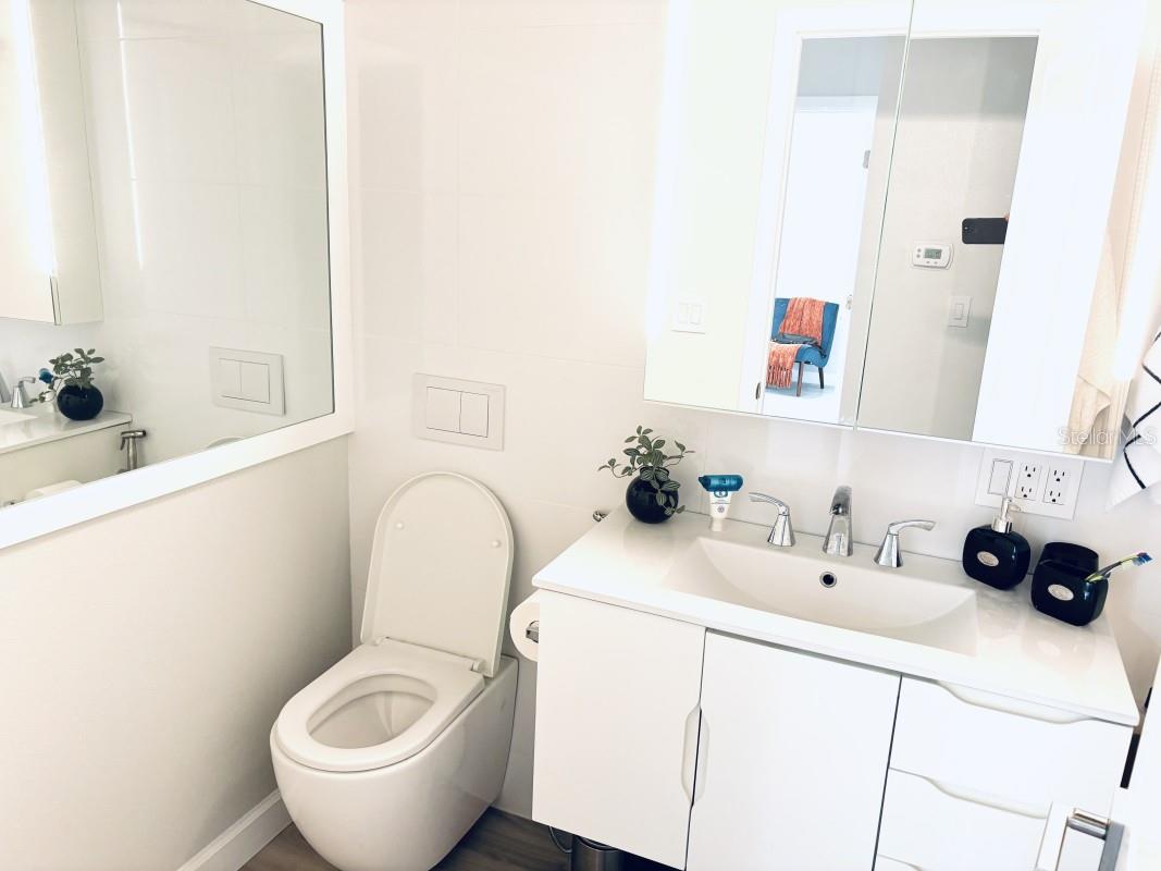 Image 6 of 13 For 1845 Bough Avenue B