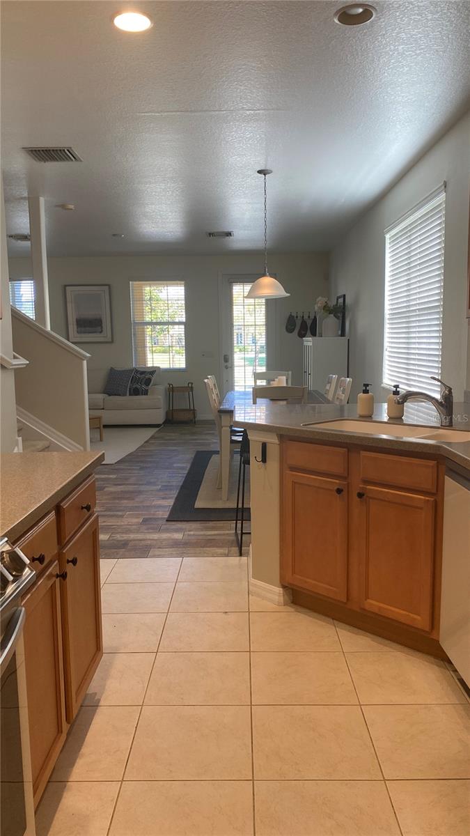 Image 12 of 28 For 3880 82nd Avenue Circle E 101