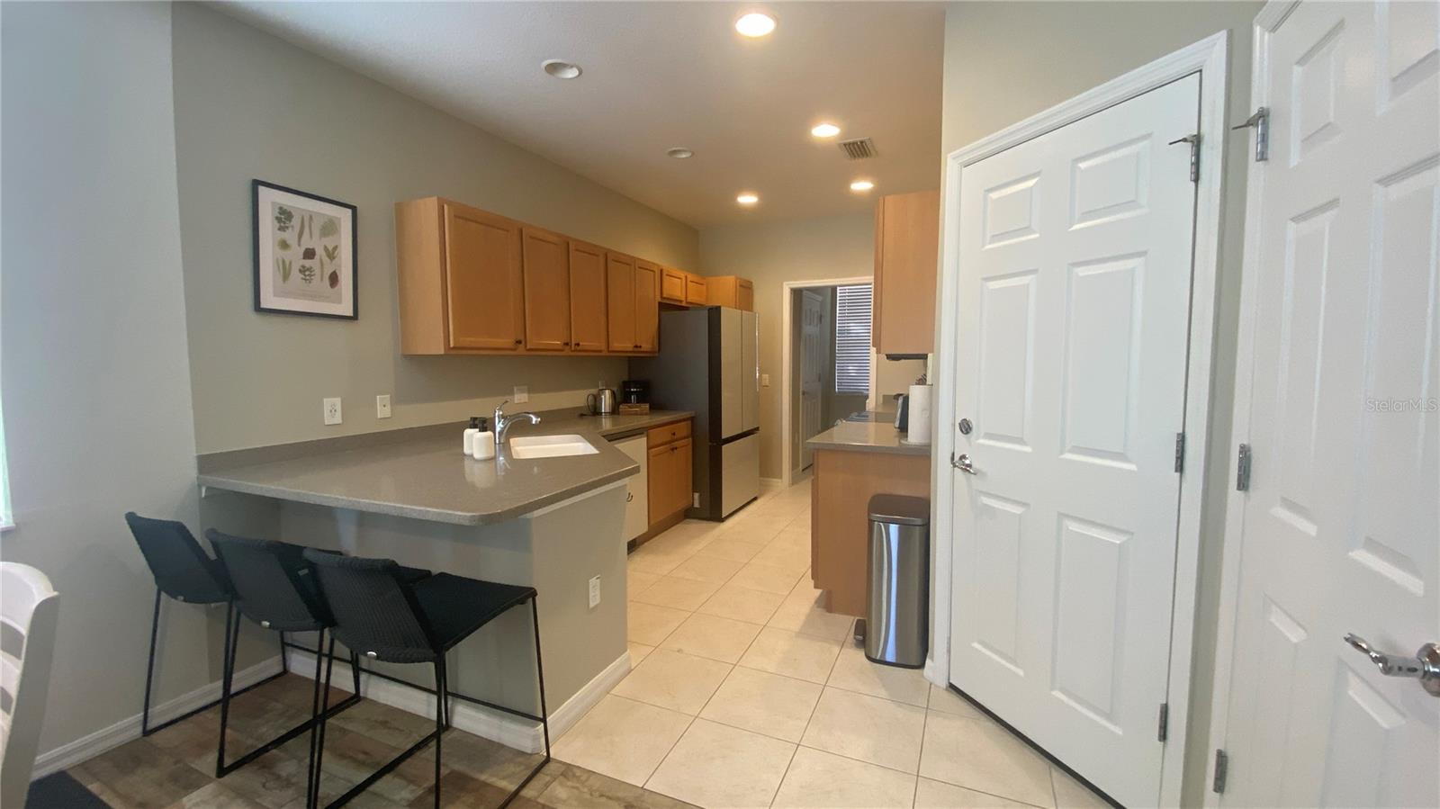 Image 14 of 28 For 3880 82nd Avenue Circle E 101