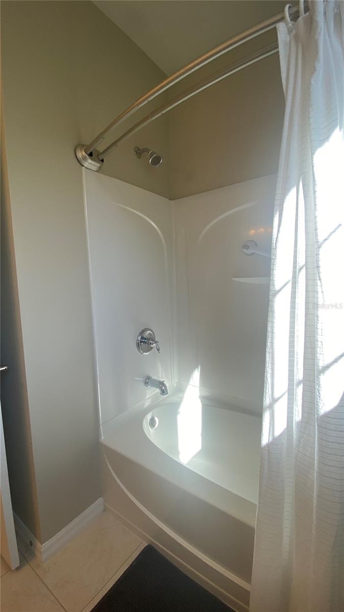 Image 21 of 28 For 3880 82nd Avenue Circle E 101