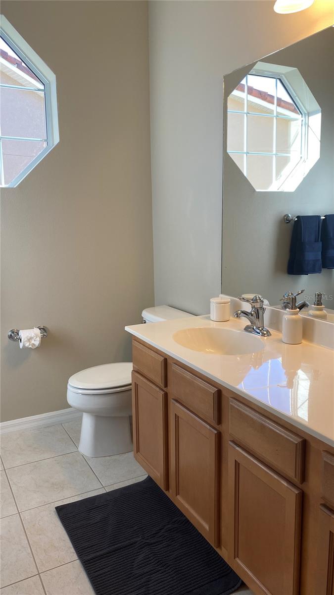 Image 22 of 28 For 3880 82nd Avenue Circle E 101