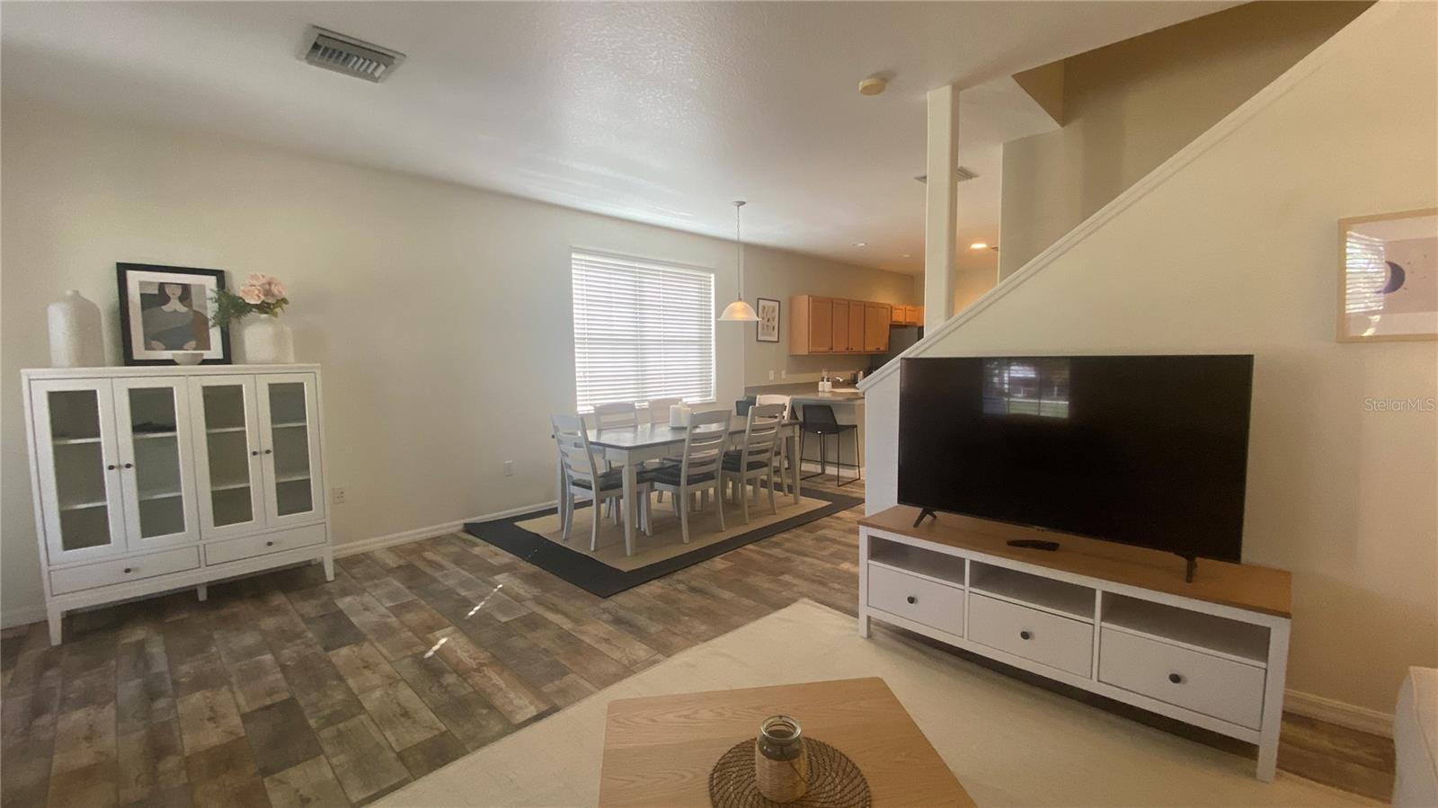 Image 5 of 28 For 3880 82nd Avenue Circle E 101