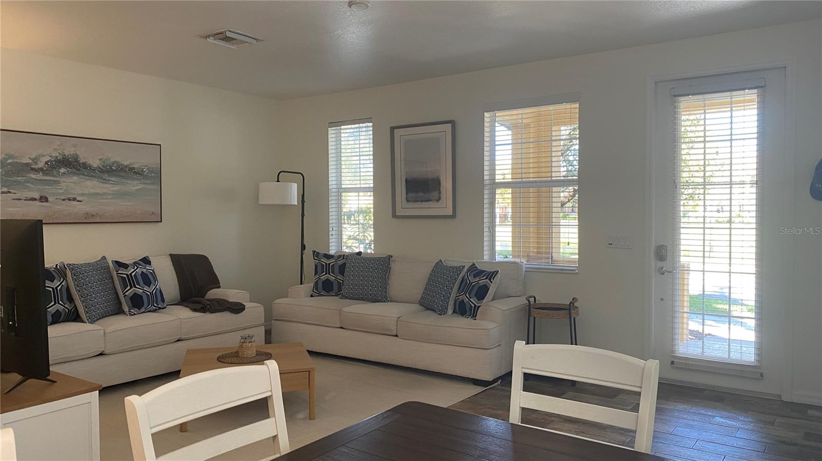 Image 7 of 28 For 3880 82nd Avenue Circle E 101