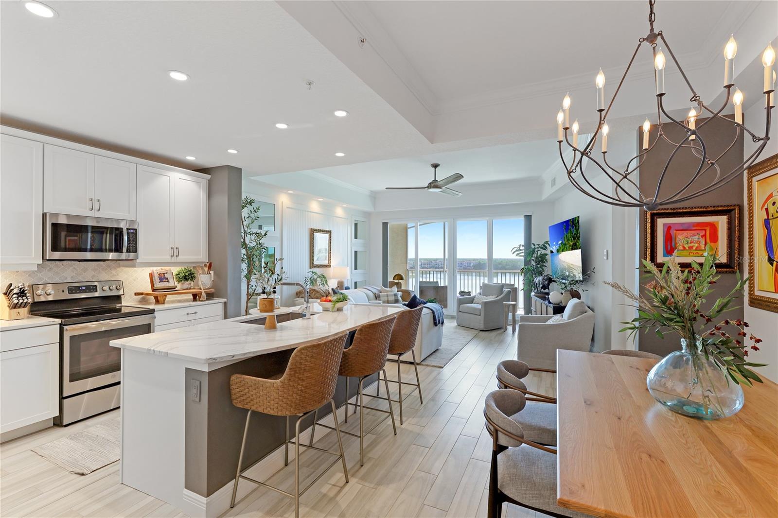 Image 9 of 55 For 10520 Boardwalk Loop 704