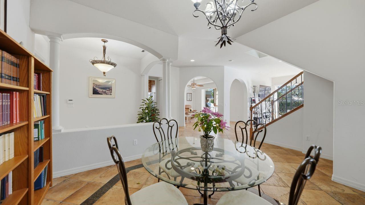 Image 31 of 88 For 6627 38th Lane E