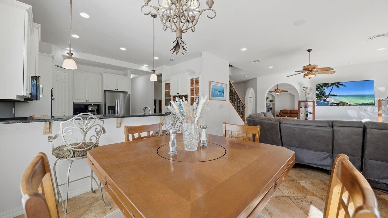 Image 35 of 88 For 6627 38th Lane E