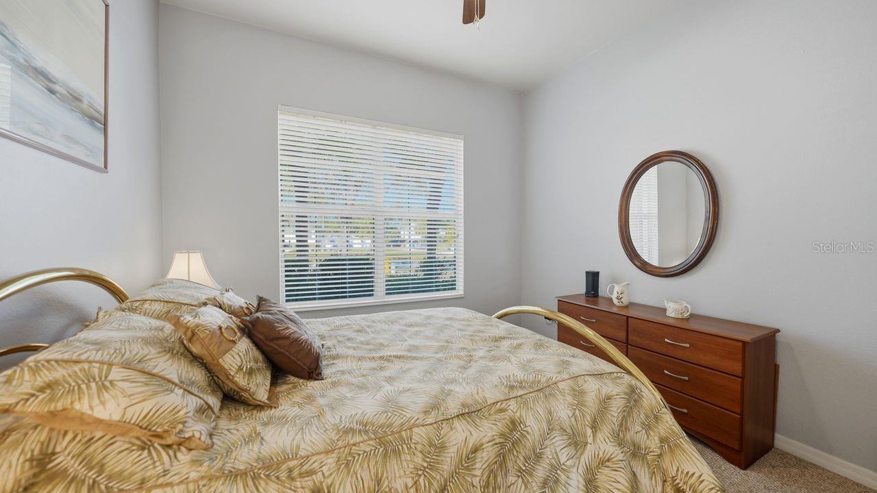 Image 36 of 88 For 6627 38th Lane E