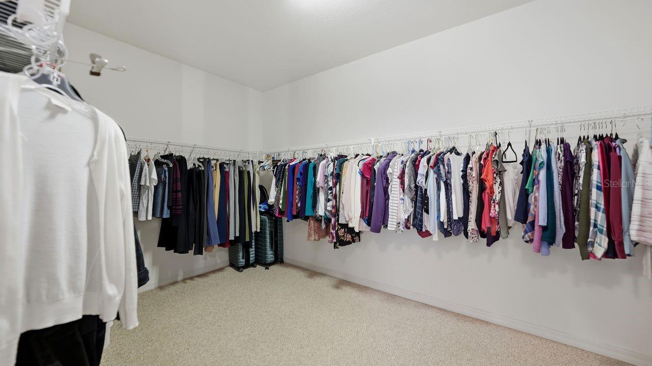 Image 49 of 88 For 6627 38th Lane E