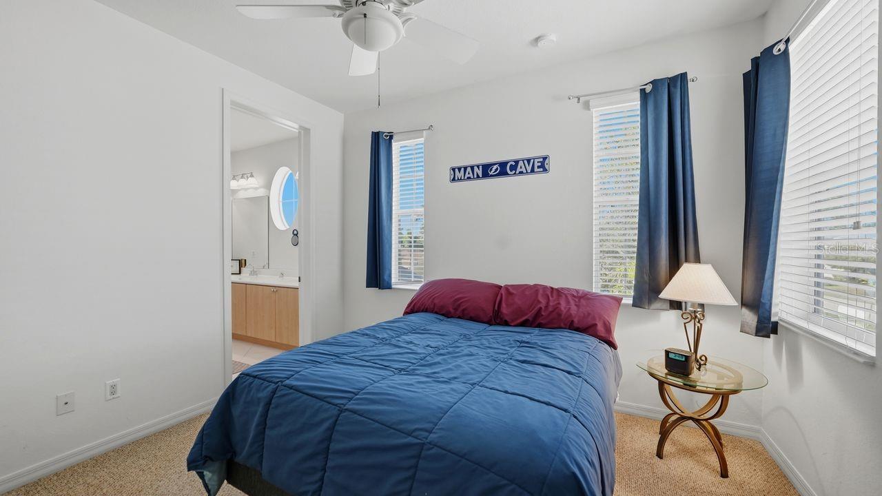 Image 63 of 88 For 6627 38th Lane E