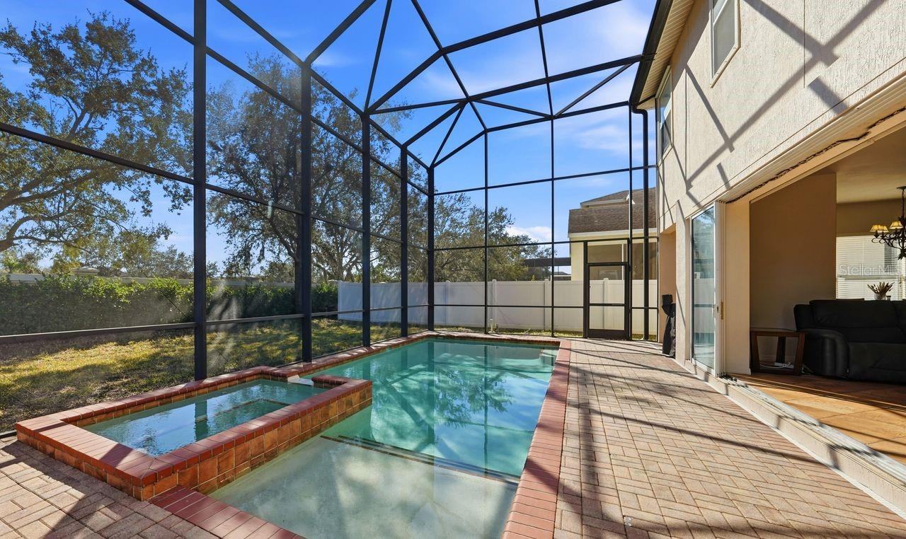 Image 68 of 88 For 6627 38th Lane E