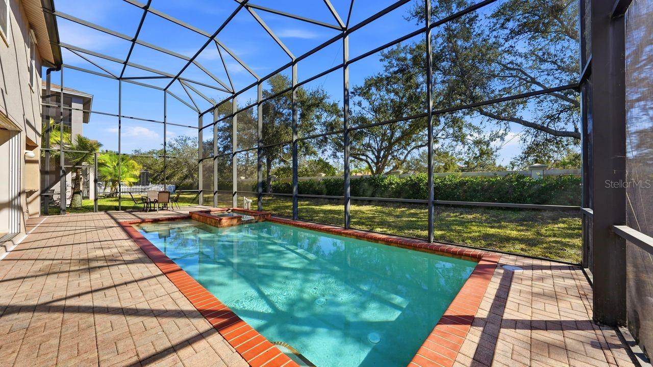 Image 72 of 88 For 6627 38th Lane E