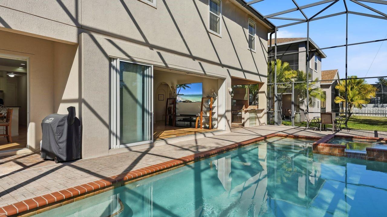 Image 73 of 88 For 6627 38th Lane E