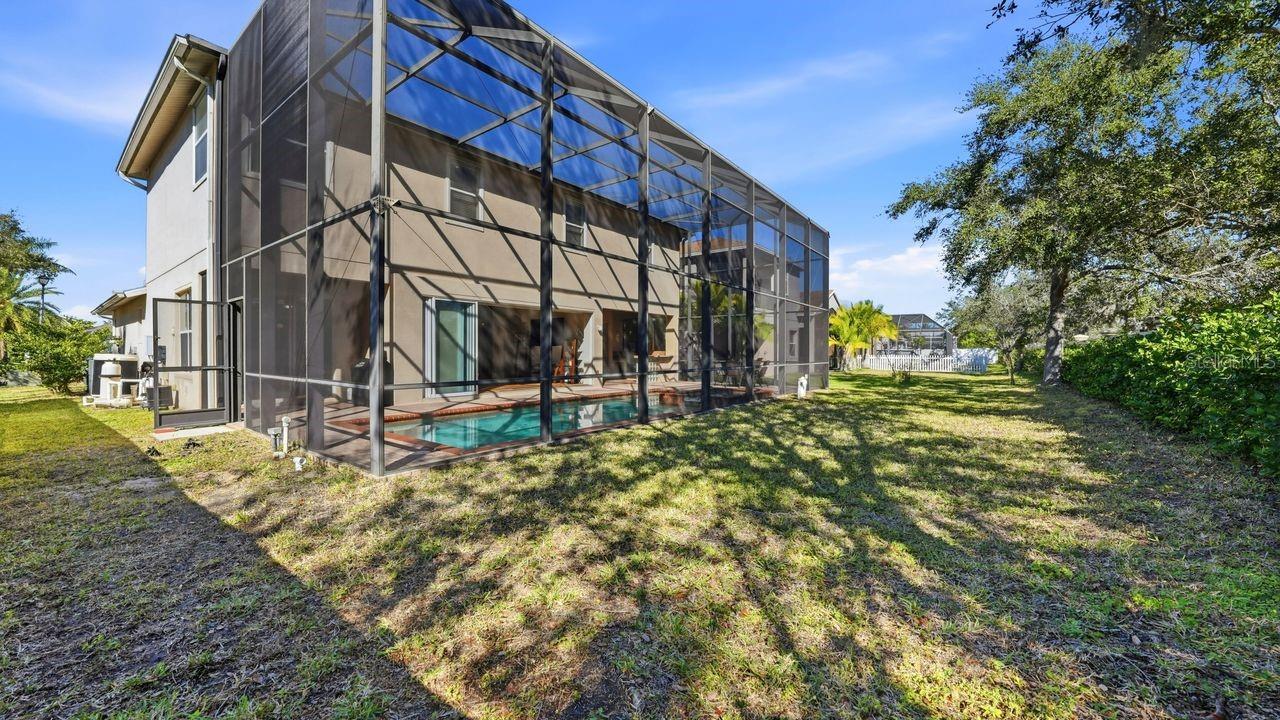 Image 75 of 88 For 6627 38th Lane E