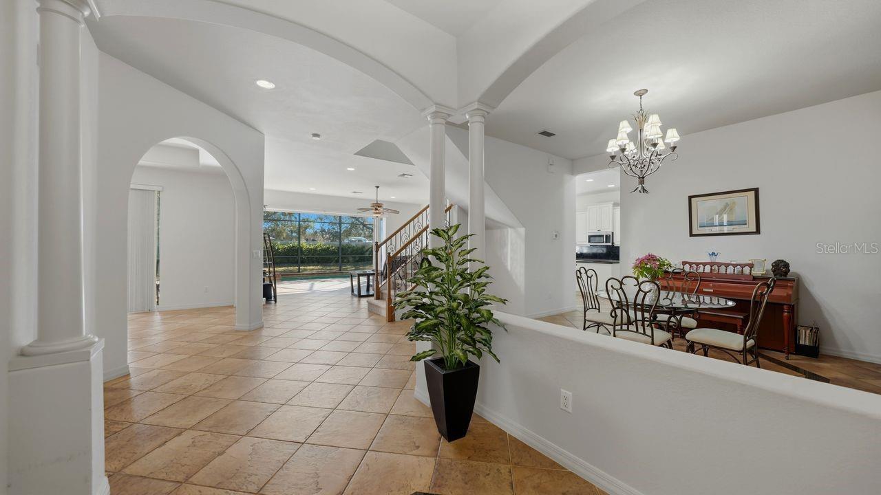 Image 8 of 88 For 6627 38th Lane E