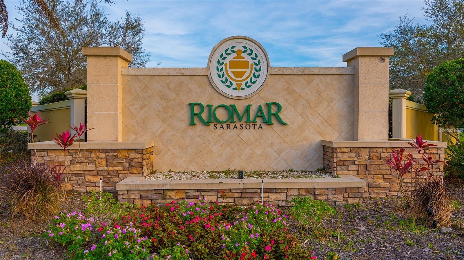 Image 82 of 88 For 6627 38th Lane E