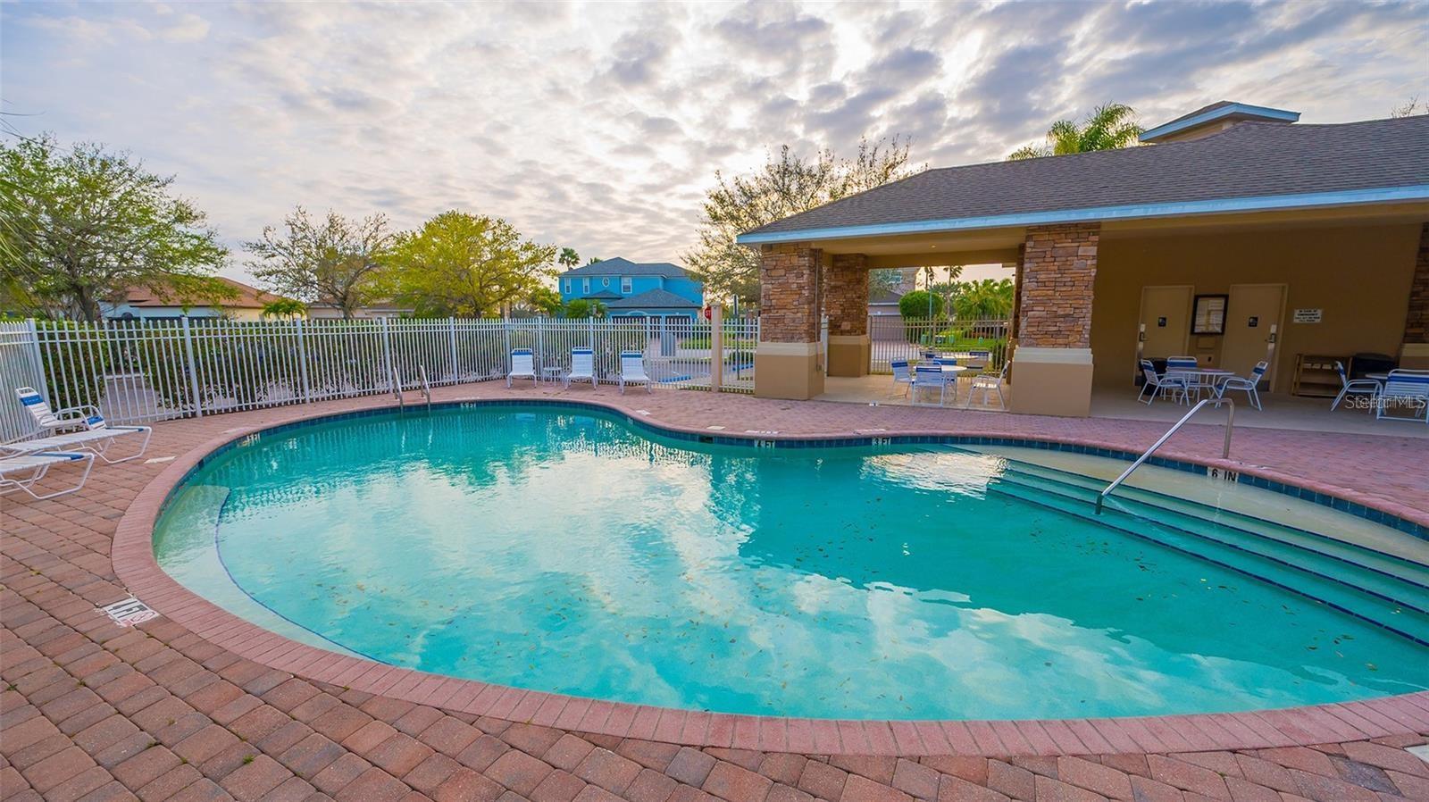 Image 86 of 88 For 6627 38th Lane E