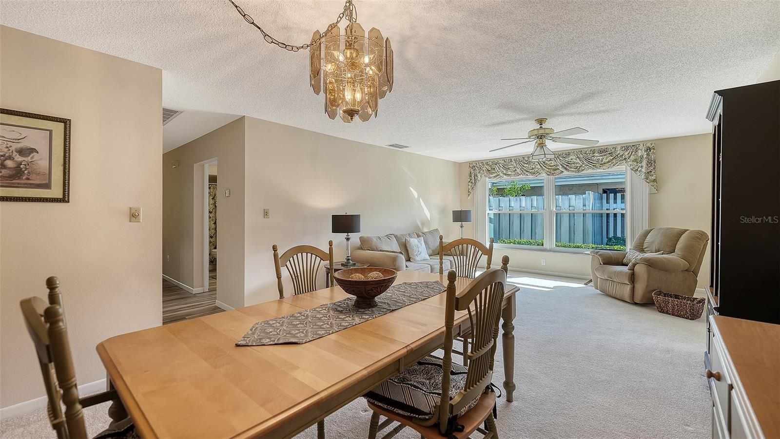 Image 12 of 47 For 4207 Bowling Green Circle 35