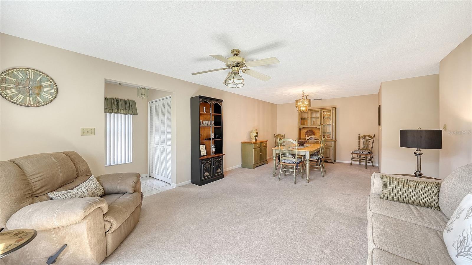 Image 8 of 47 For 4207 Bowling Green Circle 35