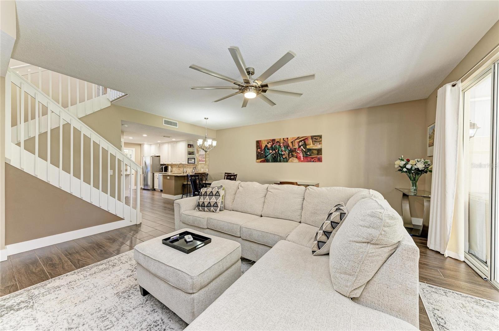 Image 14 of 83 For 7924 Farina Court