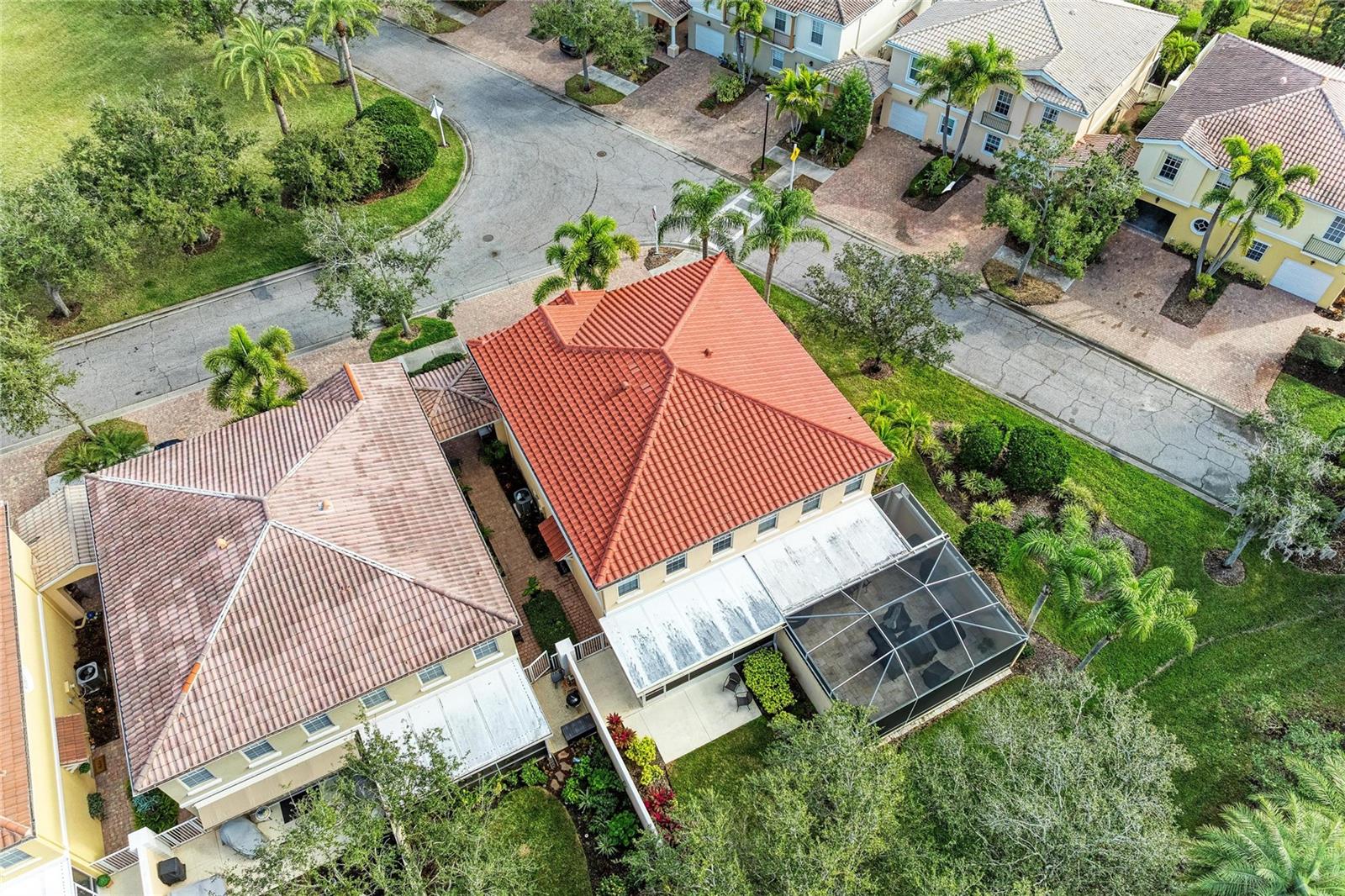 Image 50 of 83 For 7924 Farina Court