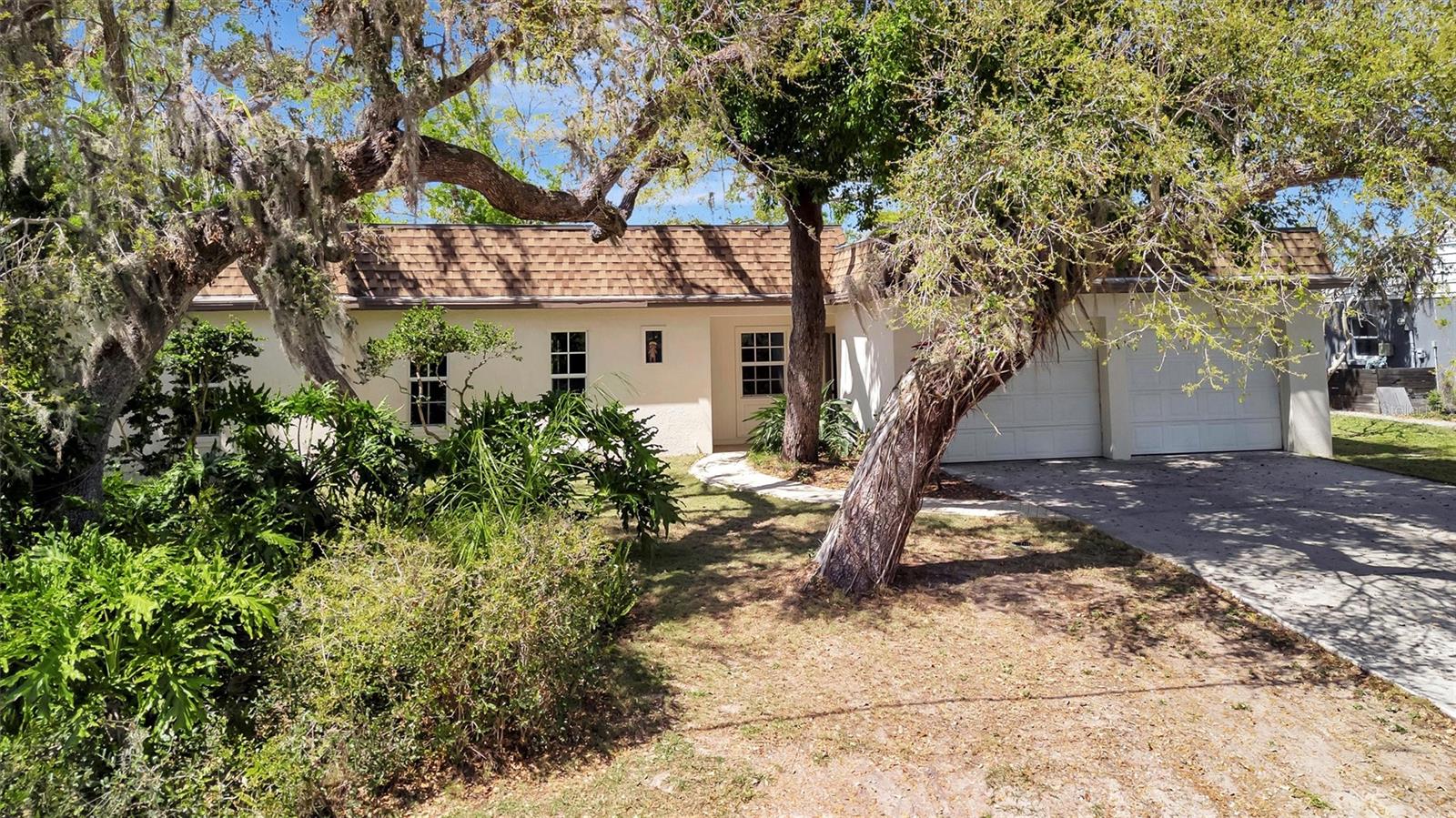 Details for 3428 Mineola Drive, SARASOTA, FL 34239