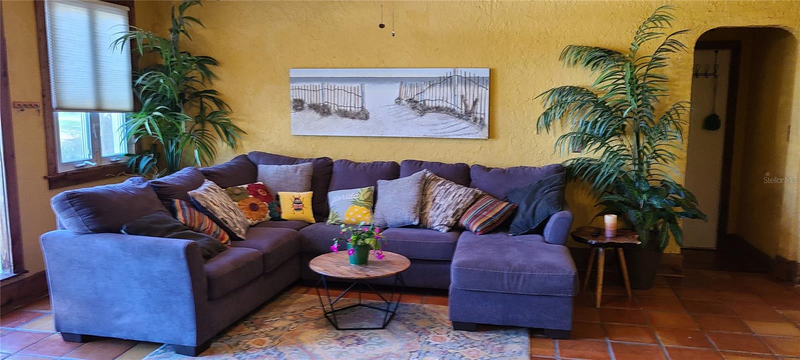 Image 10 of 21 For 322 Buena Vista Avenue