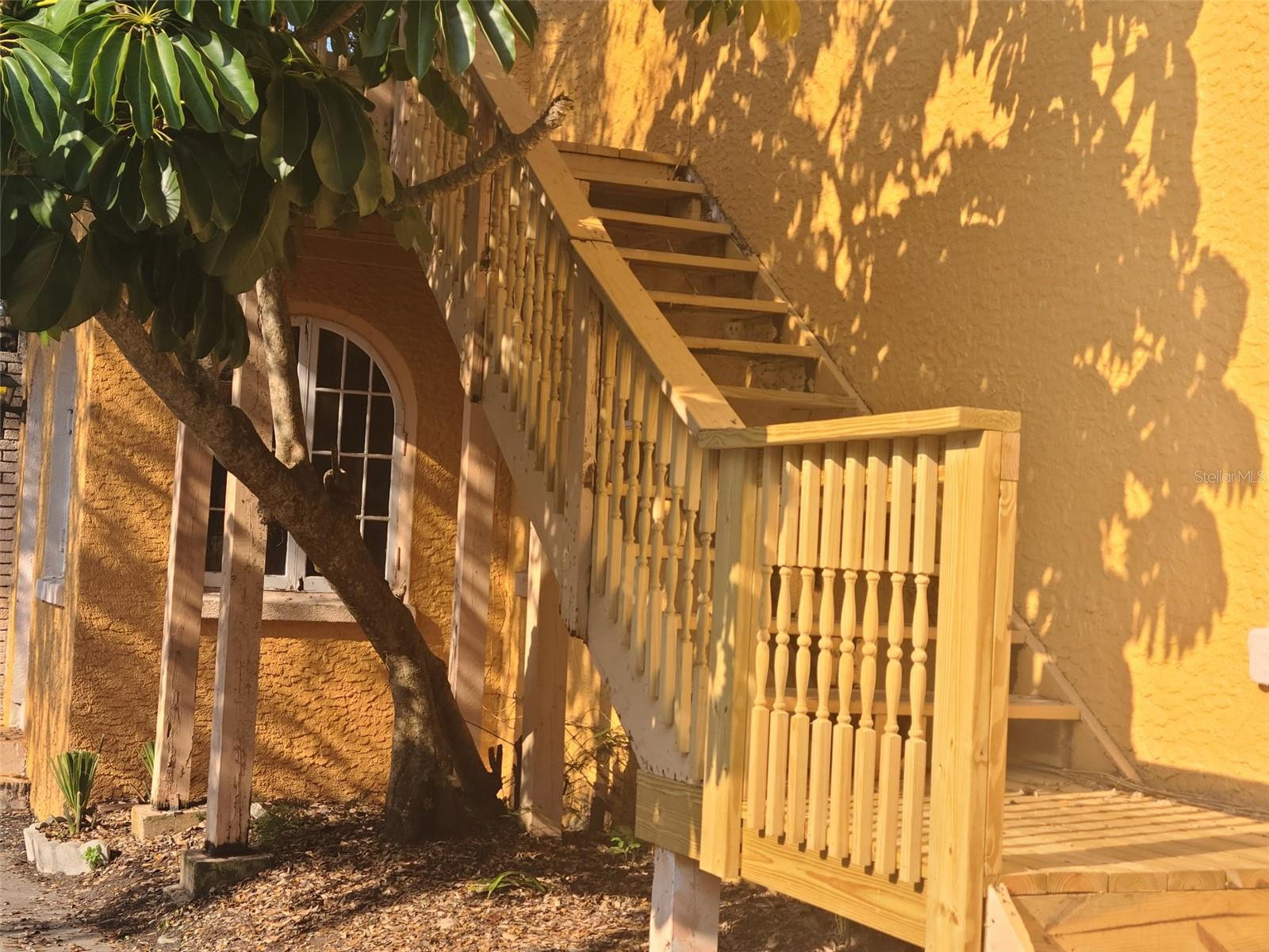 Image 19 of 21 For 322 Buena Vista Avenue