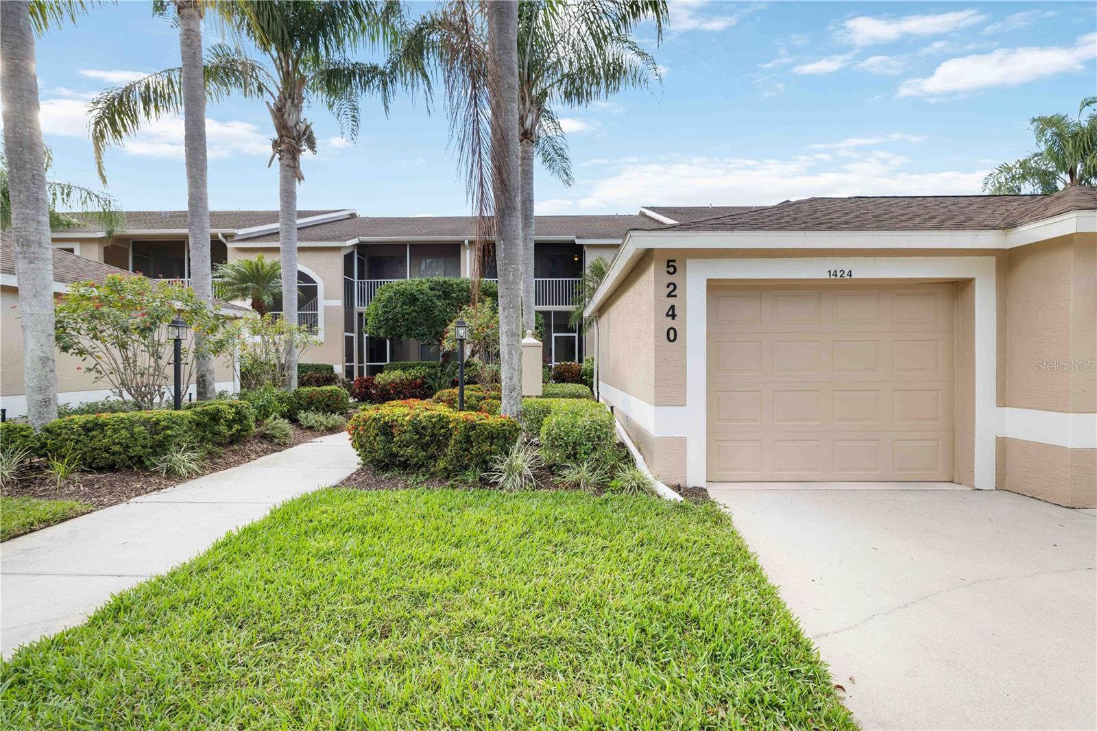Details for 5240 Hyland Hills Avenue 1424, SARASOTA, FL 34241