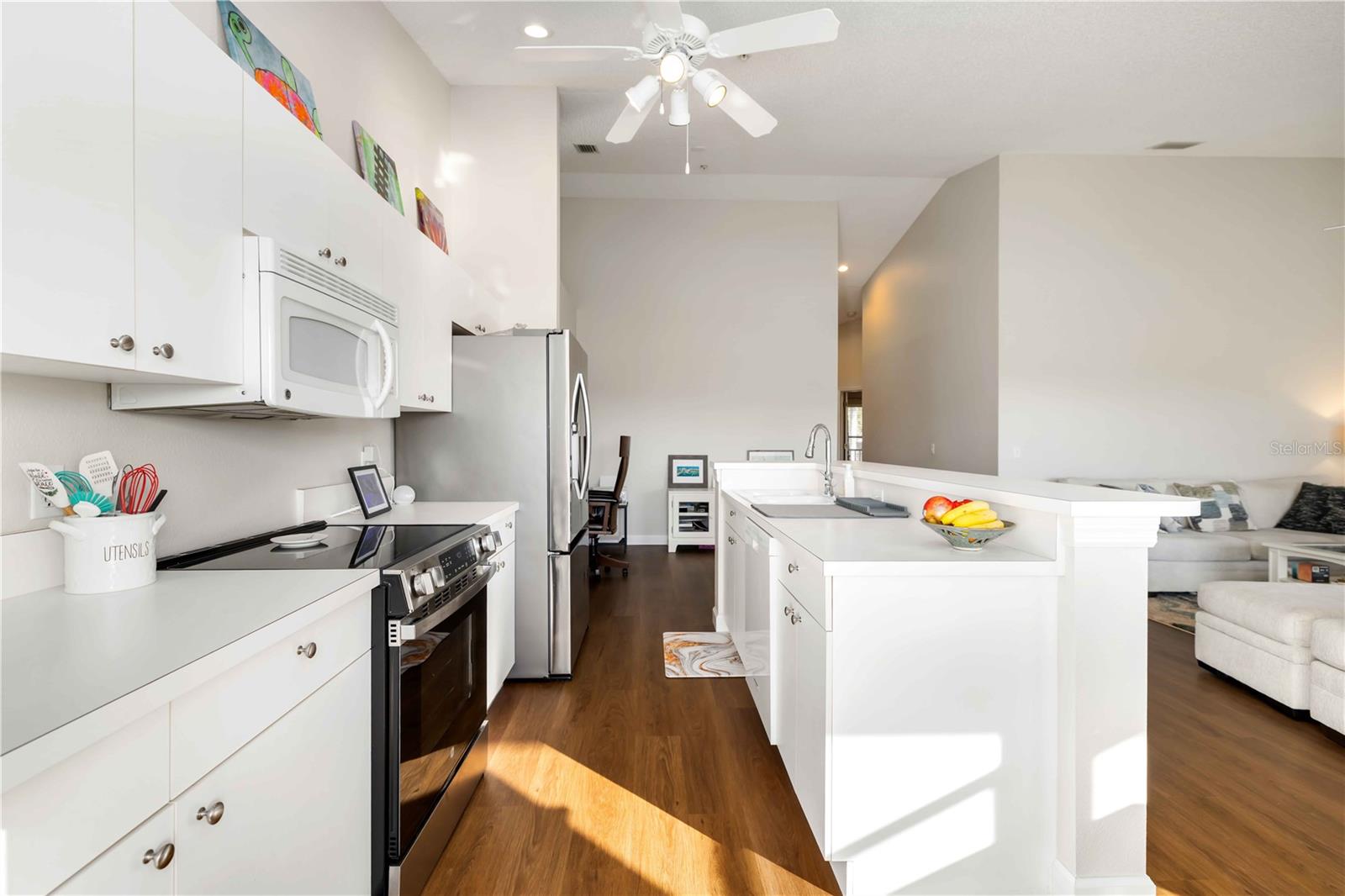 Image 11 of 48 For 5240 Hyland Hills Avenue 1424