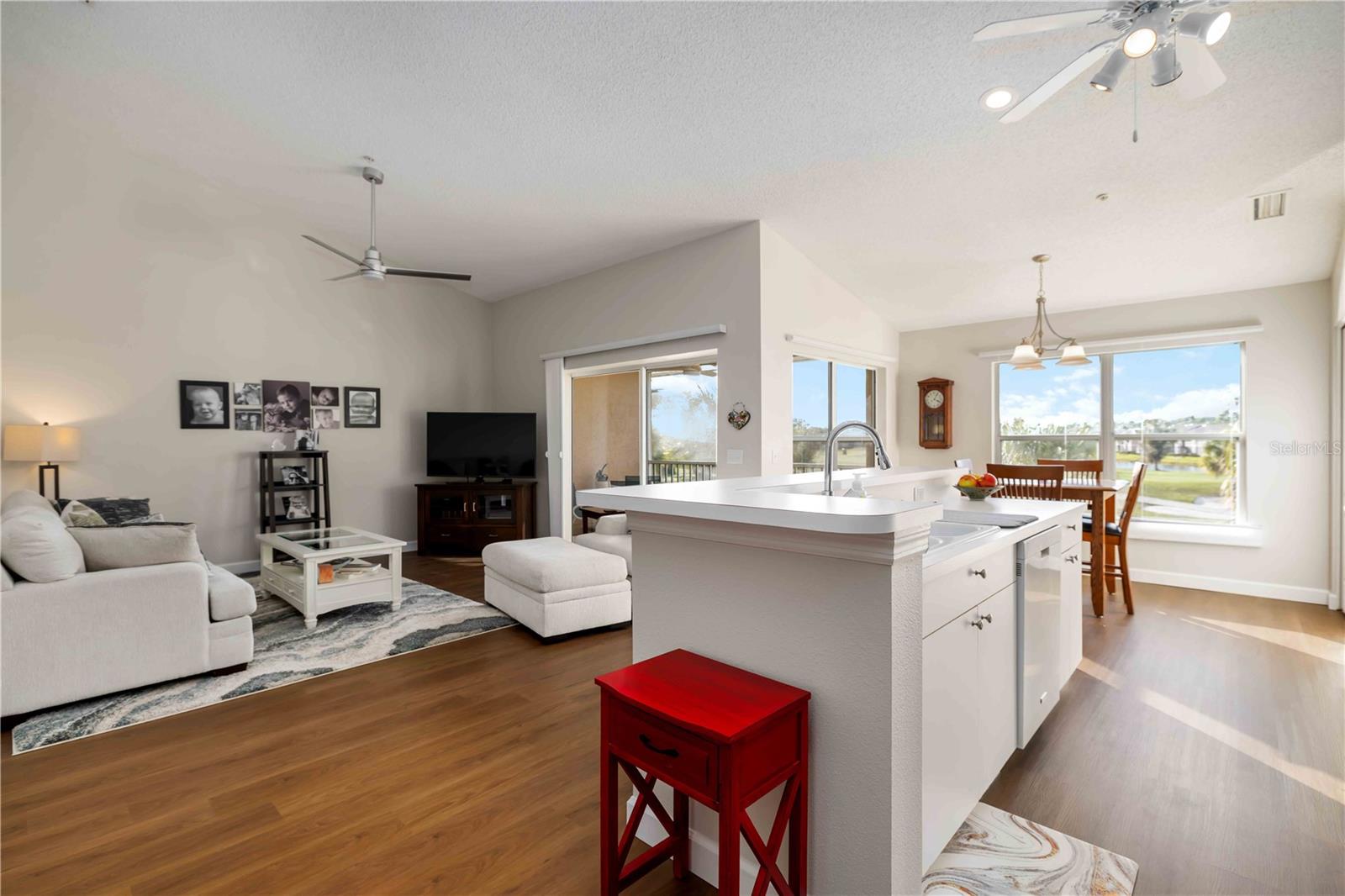 Image 8 of 48 For 5240 Hyland Hills Avenue 1424