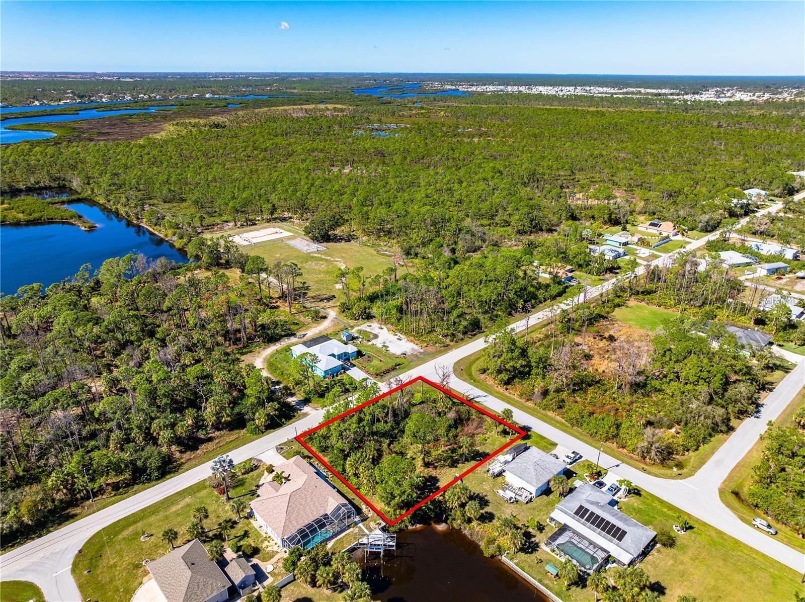 Image 2 of 7 For 1096 Campbell Street