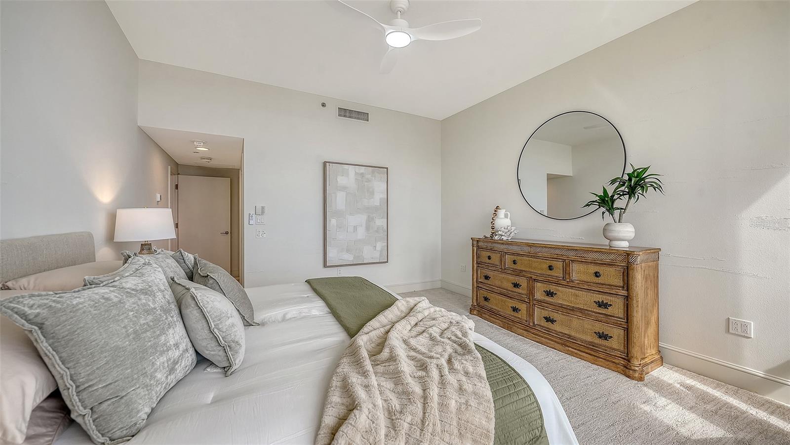 Image 18 of 45 For 3060 Grand Bay Boulevard 195