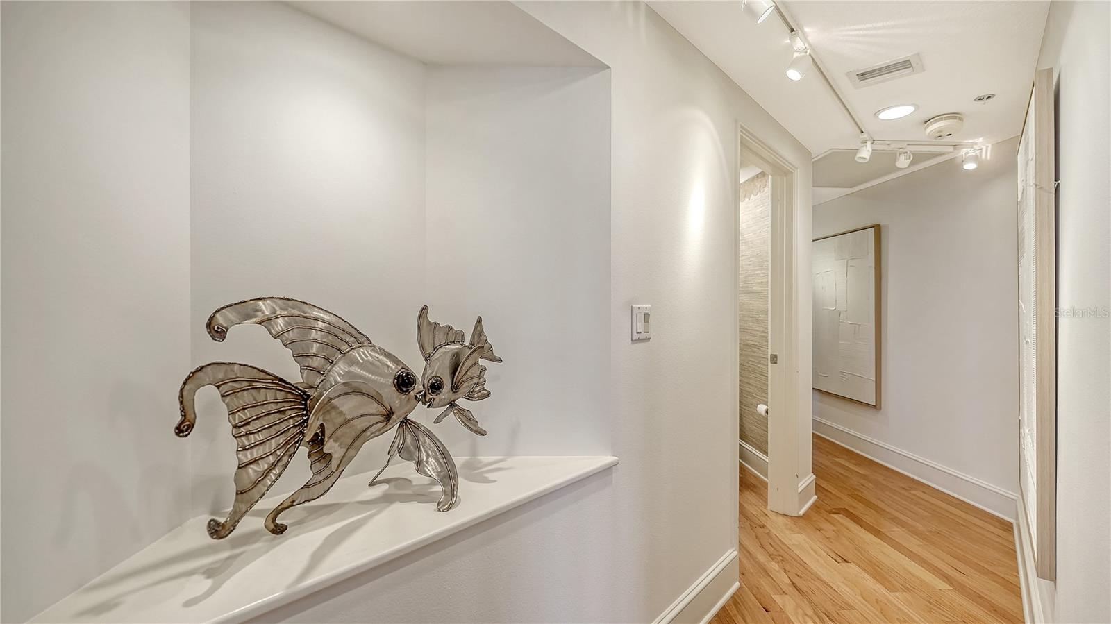 Image 21 of 45 For 3060 Grand Bay Boulevard 195