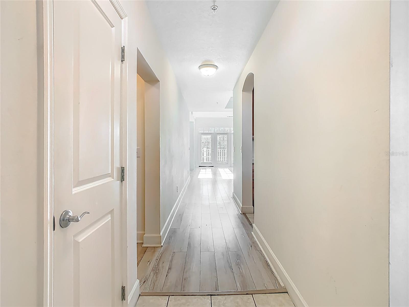 Image 15 of 67 For 1210 Vaux Boulevard 408