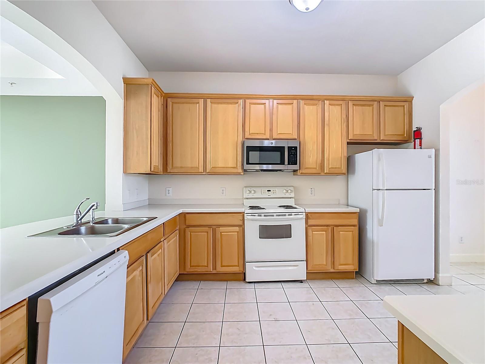 Image 25 of 67 For 1210 Vaux Boulevard 408