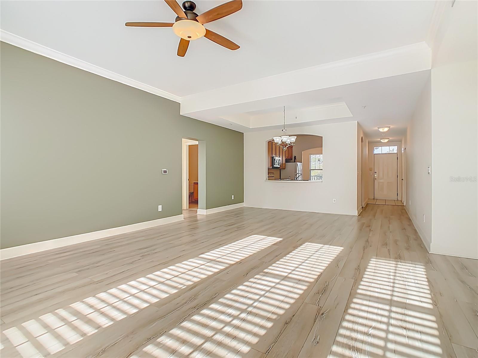 Image 29 of 67 For 1210 Vaux Boulevard 408