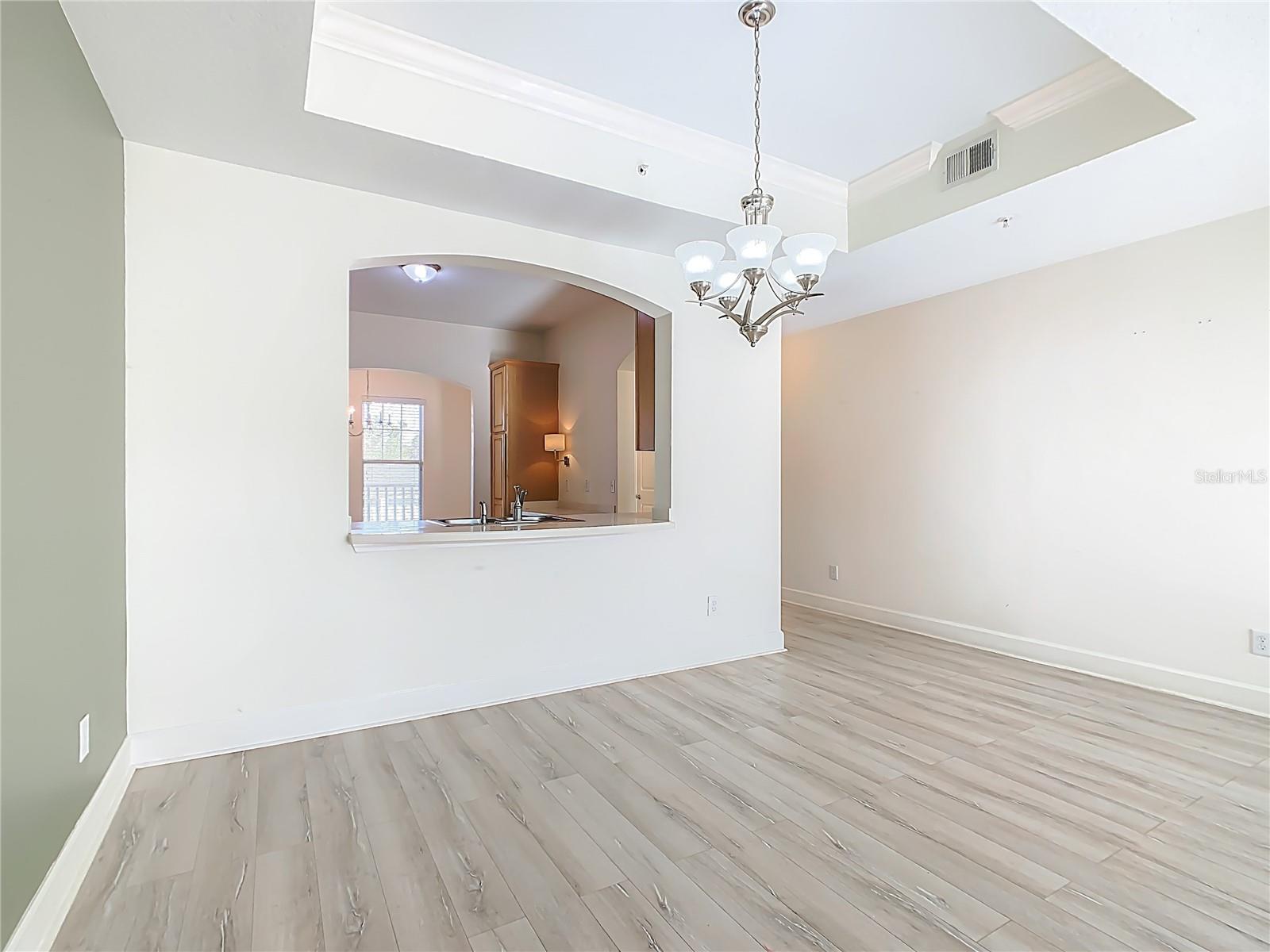 Image 31 of 67 For 1210 Vaux Boulevard 408