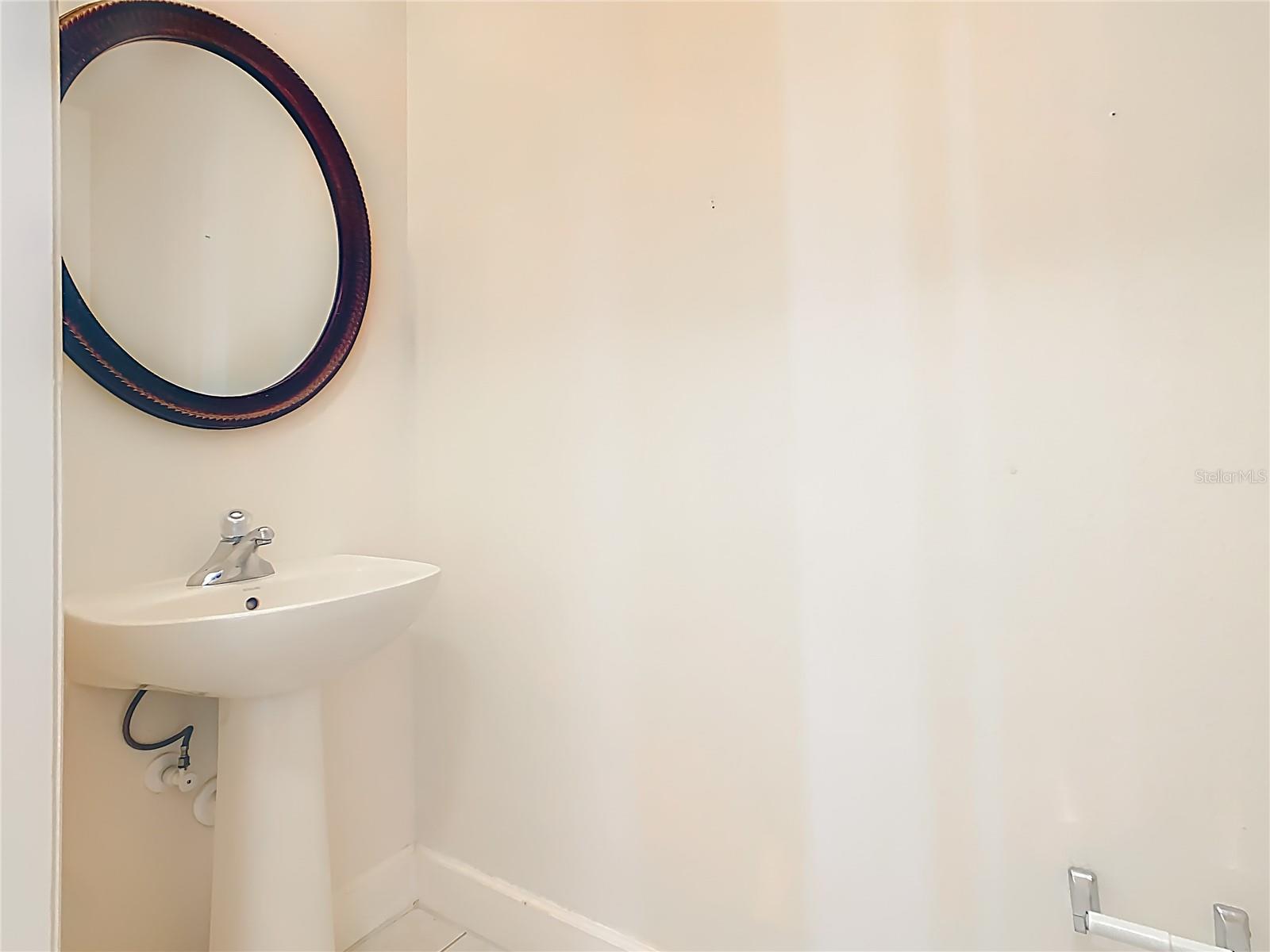 Image 32 of 67 For 1210 Vaux Boulevard 408